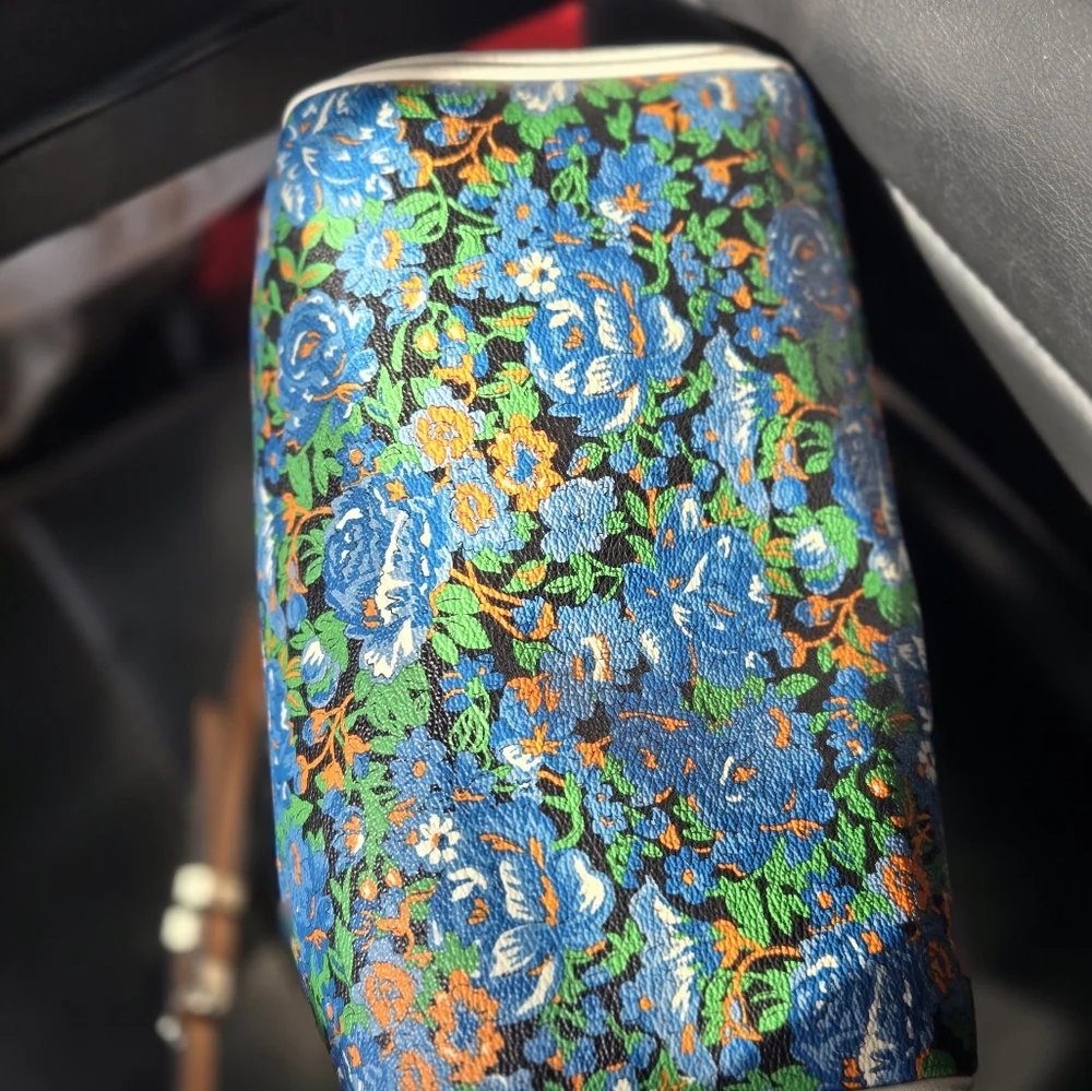 Blue and White Floral Coach Satchel - Picture 5 of 11